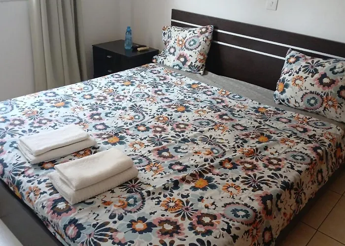 Unique Проживание в семье